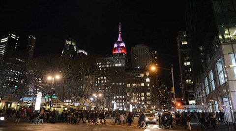 Empire State 'Noel'e Hazır