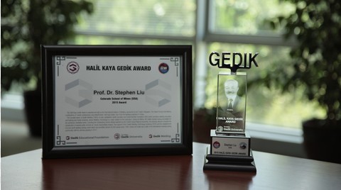 2015 Halil Kaya Gedik Ödülü Prof. Dr. Stephen Liu'nun