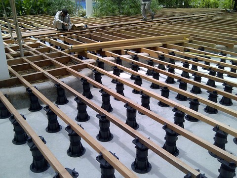 Buzon Dış Mekan Yükseltilmiş Döşeme Ayak ve Deck Sistemleri