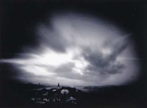 "İğne Deliğinden Dünya"