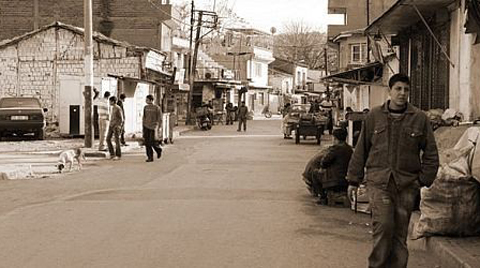 Bizim Mahalle Tenekeli Mahalle