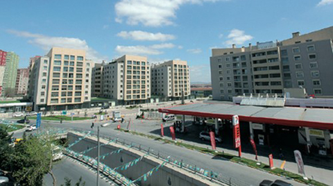 Çadırımın Üstüne Milyonluk Evler Damladı