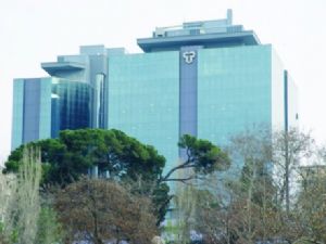 Beşiktaş'taki Toprak Center Satılıyor