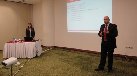 Realty World'den Franchise Semineri