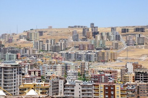 ''Şanlıurfa'da Arsa ve Gayrimenkul Fiyatlarına Müdahale Gerekiyor''