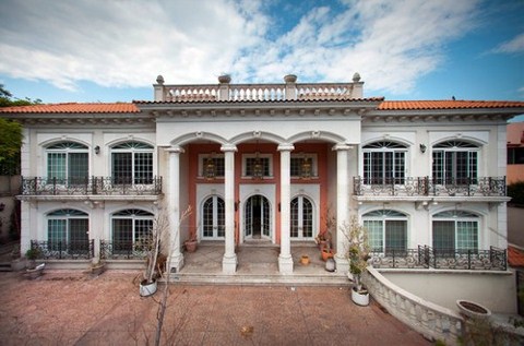 Uyuştucu Baronlarının Evleri